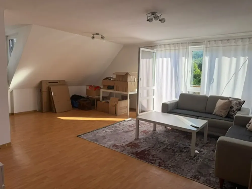 Gemütliche 2-Zimmer-Maisonettewohnung mit Balkon, Wohnen auf 2 Ebenen