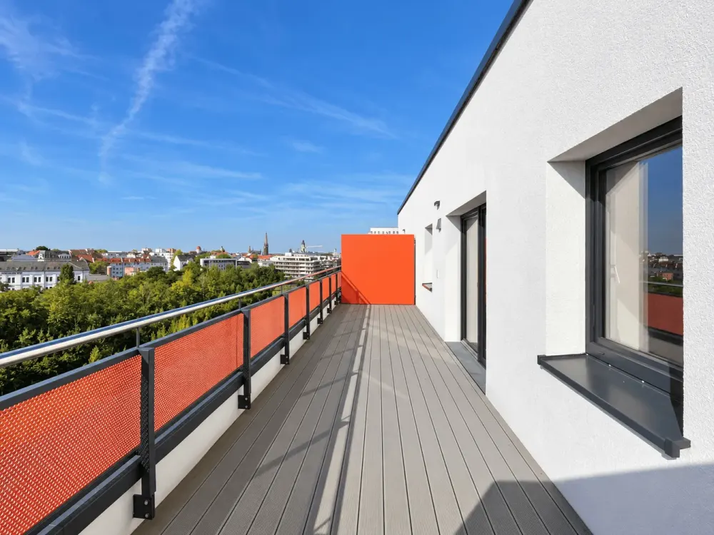 NEUBAU AM NEUEN PARK | Abendsonne inklusive: 2-Raum-Wohnung mit Dachterrasse