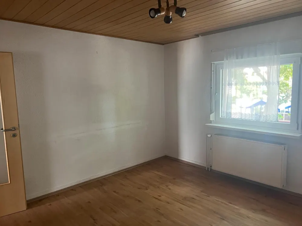 Helle 2-Zimmer-Wohnung in zentraler Lage von Hattersheim am Main