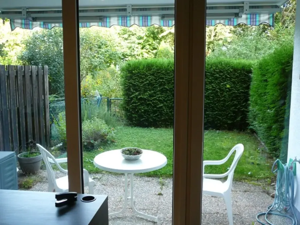 Leben und Arbeiten in Darmstadt: Wohnung mit Garten und guter Verkehrsanbindung