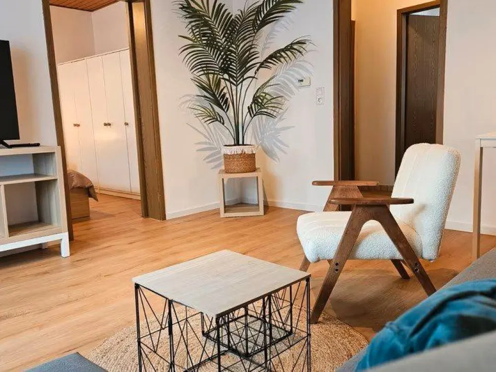 Modern möblierte 2-Zimmer Wohnung in Fürth - PREIS ALL INKLUSIVE