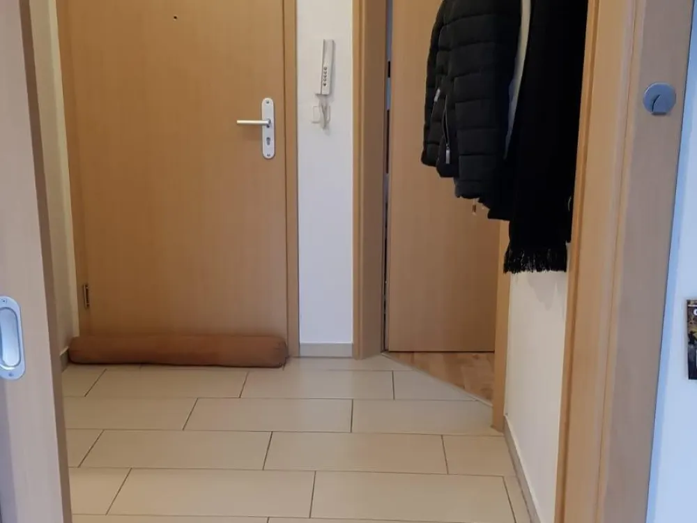 Gepflegte Dachgeschosswohnung, 3,5 Zimmern und Balkon in Dortmund