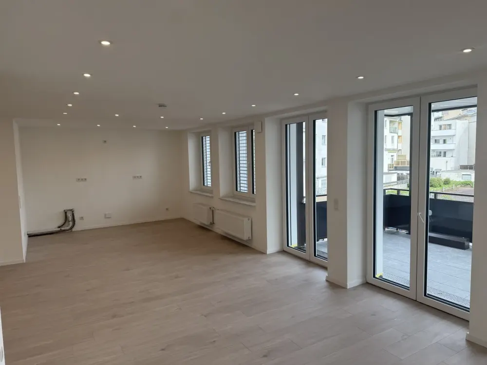 Erstbezug! Moderne 3-Zimmer-Neubauwohnung mit Balkon im Herzen von Düsseldorf