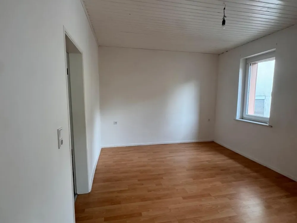 Beautiful 3-Room Apartment (80 m²) in a Quiet Residential Area