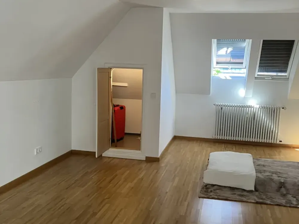 Großzügige 3-Zimmerwohnung in Schwabing 149,20 qm