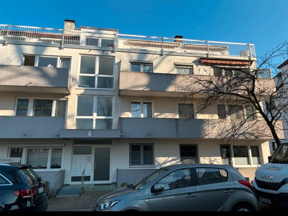 Central & Worry-Free: 75m² in the Government District St. Johann, 770€