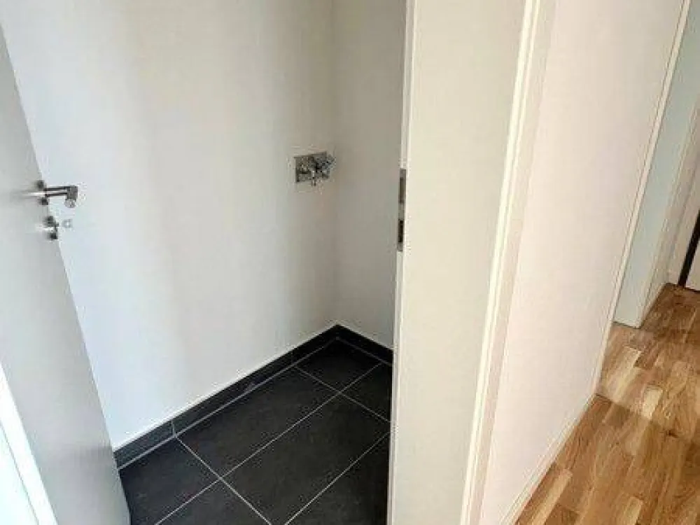 Moderne 5-Raum-Familienwohnung im Erstbezug mit 2 großen Balkonen, 2 Bädern und offener Küche inkl. EBK