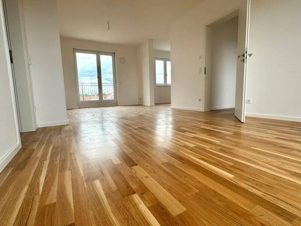 Moderne 5-Raum-Familienwohnung im Erstbezug mit 2 großen Balkonen, 2 Bädern und offener Küche inkl. EBK
