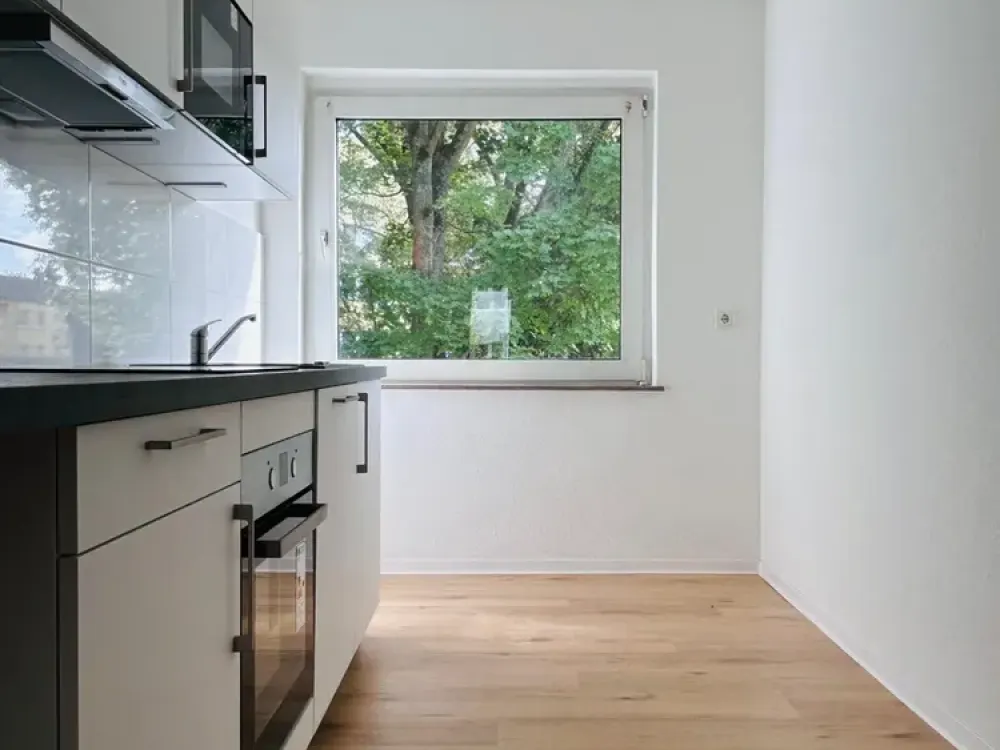 Moderne 3-Zimmer-Wohnung mit Balkon und Einbauküche