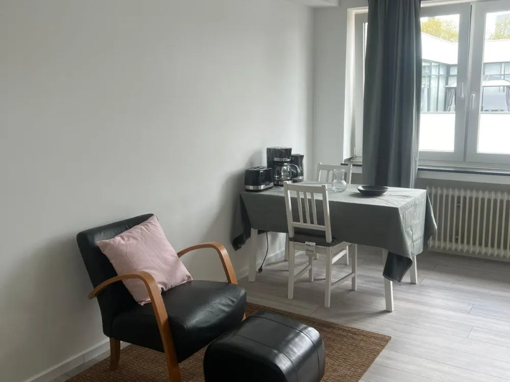Einzug ab Sofort: ALL-INCLUSIVE 1-Zimmer Apartment in Köln