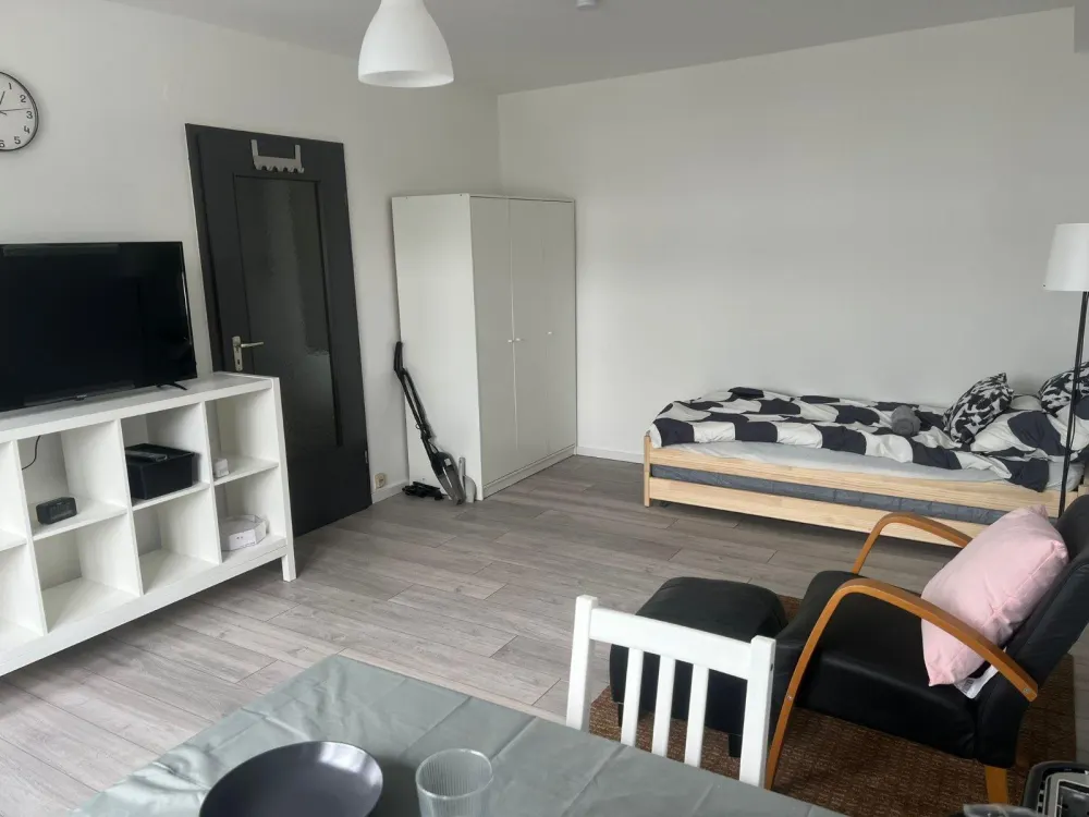 Einzug ab Sofort: ALL-INCLUSIVE 1-Zimmer Apartment in Köln