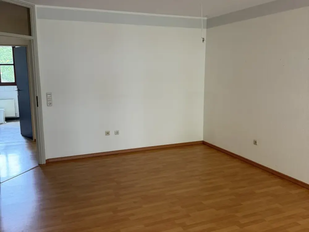 Helle 2-Zimmer-Wohnung mit überdachter Terrasse in ruhiger Wohnlage von Hilden Süd