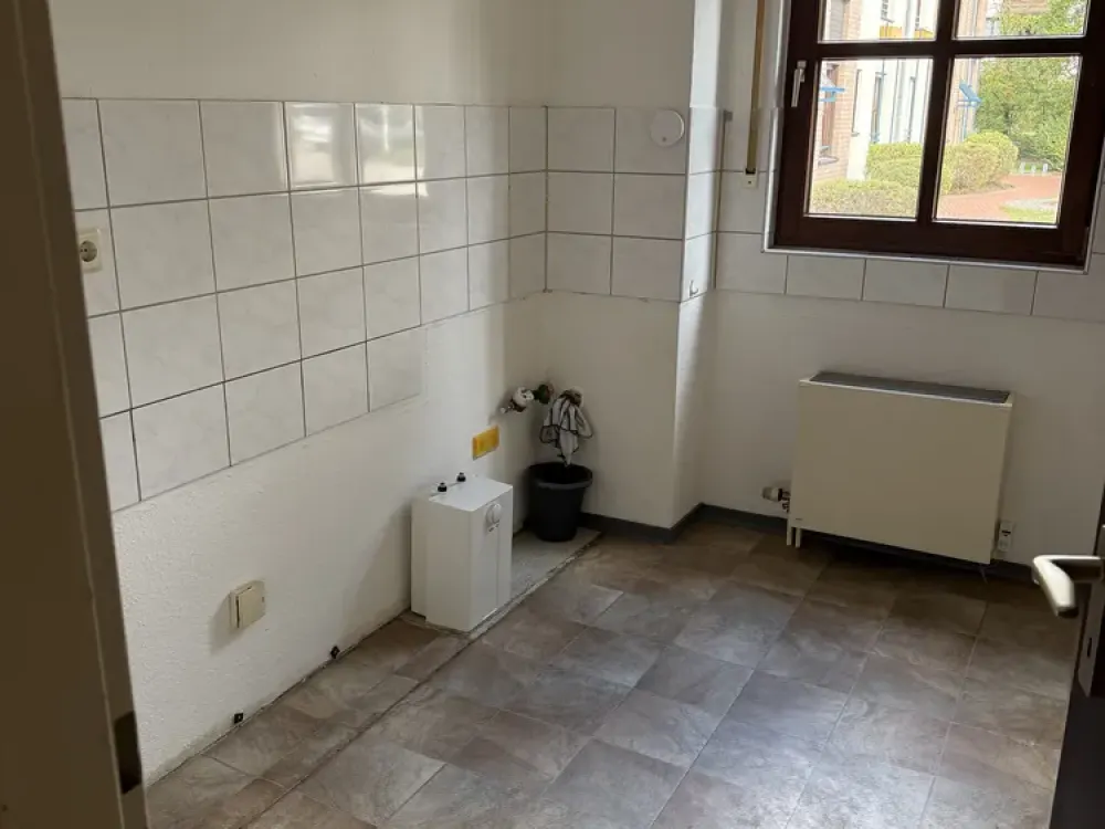 Helle 2-Zimmer-Wohnung mit überdachter Terrasse in ruhiger Wohnlage von Hilden Süd
