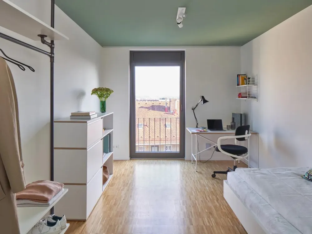 Studentenappartement mit Terasse