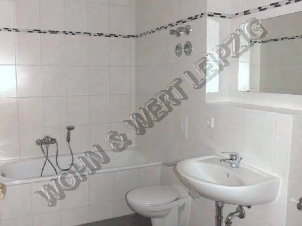 *wohnwert-leipzig.de* Dachgeschoss! 2-Zi-Whg/Wohnkü./Parkett/48,60m²/zentrumsn./ges.: 505,-EUR