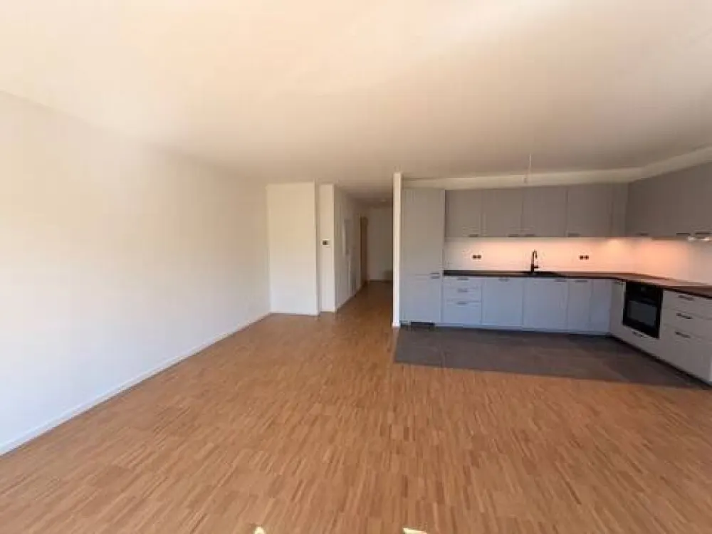 Hochwertige 2-Zimmer-Neubauwohnung mit Balkon in der Frankenallee