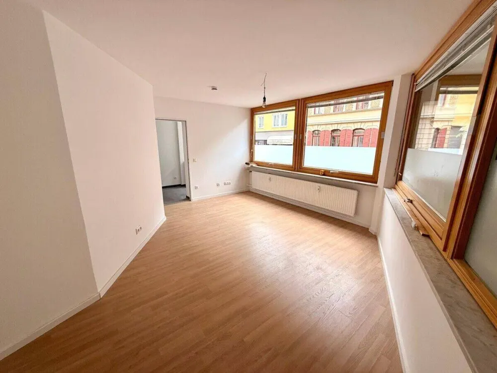 1,5-Zimmer am St.Anna Platz im Hochparterre - ab sofort bezugsfrei