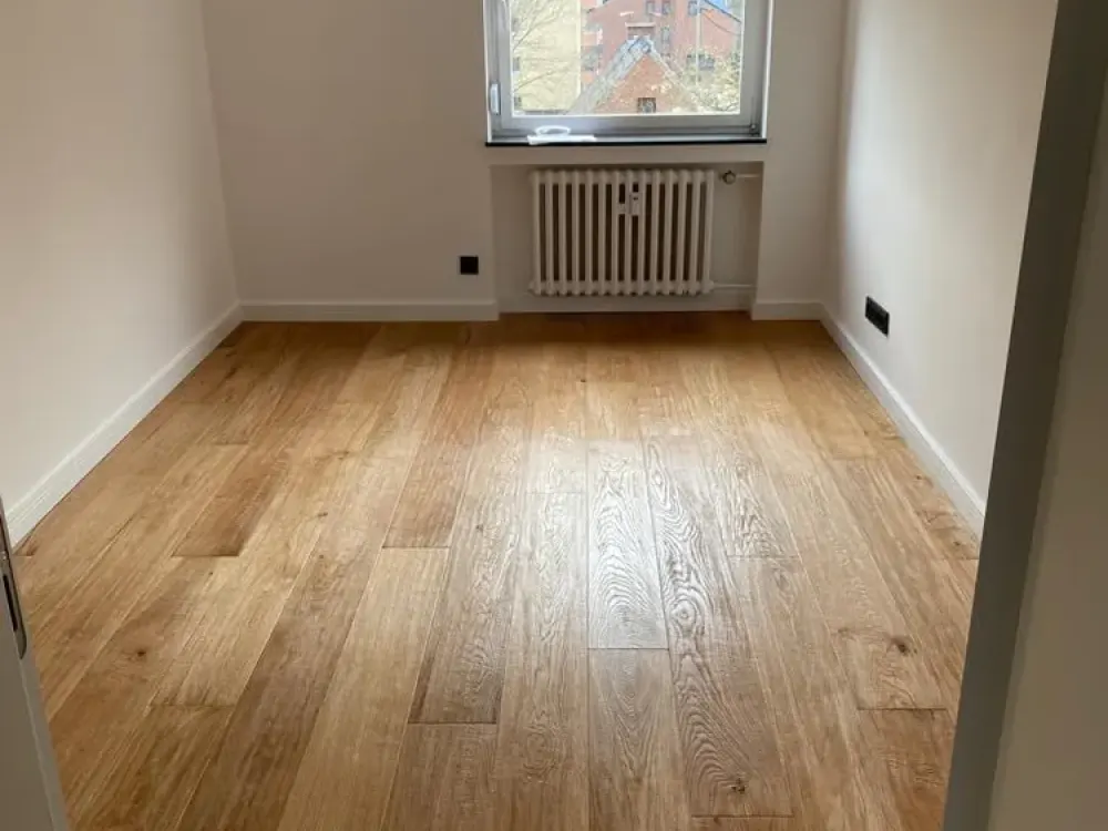 Geschmackvolle, gepflegte 4-Raum-Wohnung mit Balkon und Einbauküche in Kaarst