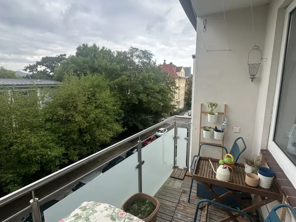 3-Room Apartment with Balcony in a Nice Location
