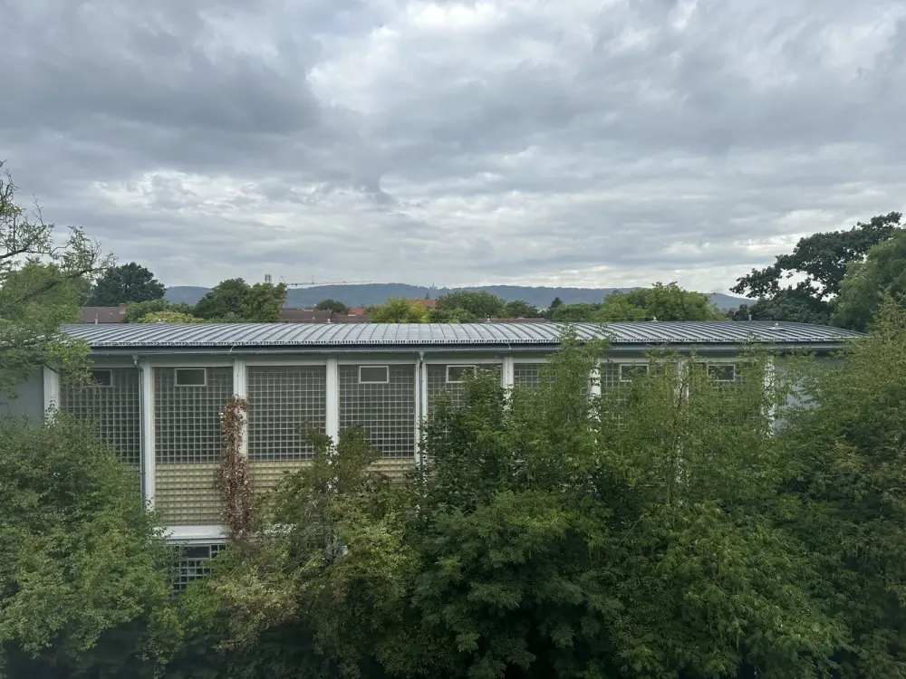3-Room Apartment with Balcony in a Nice Location