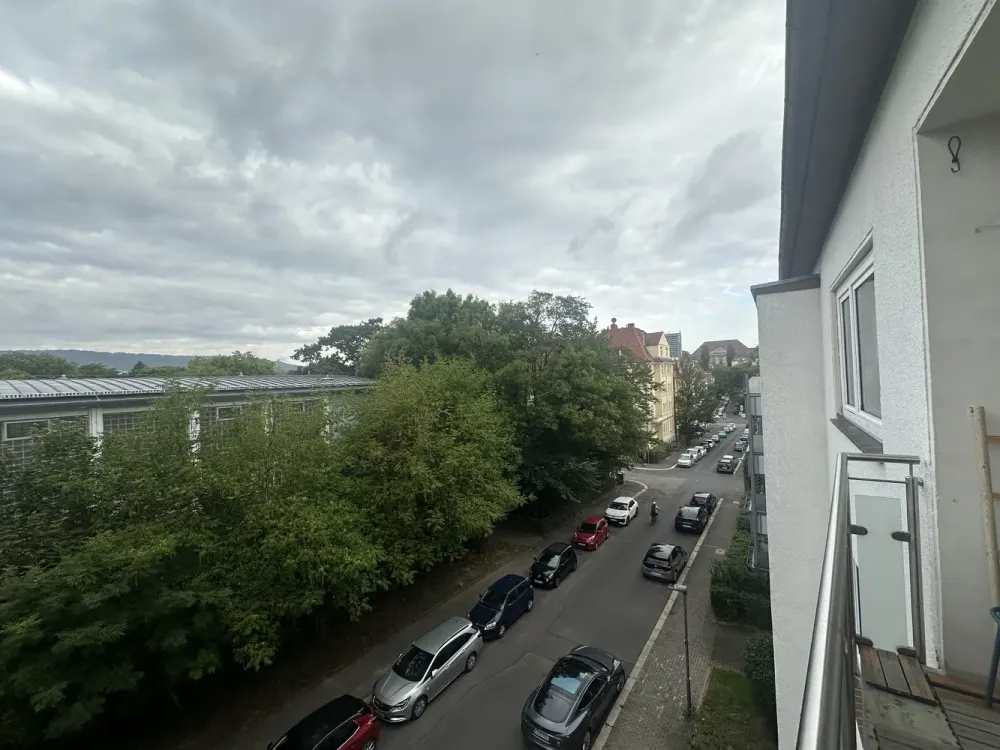 3-Room Apartment with Balcony in a Nice Location