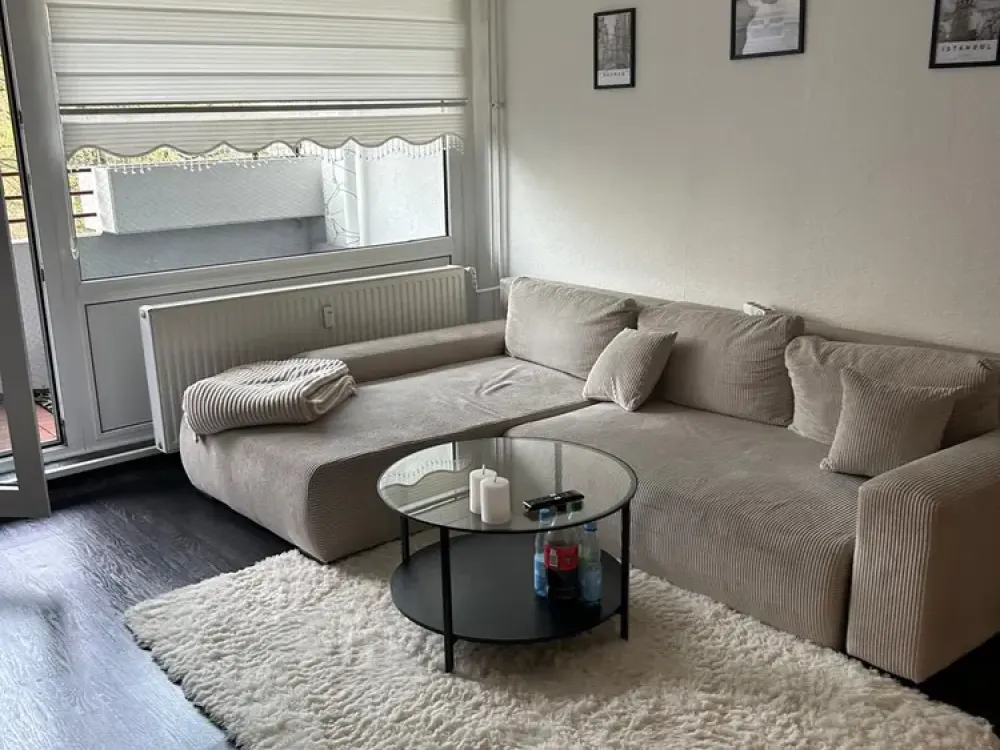 2 Zimmer Wohnung mit Diele und EBK in Bremen Osterholz