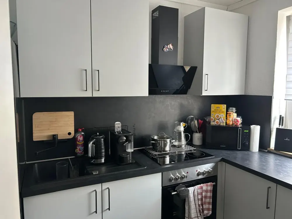 2 Zimmer Wohnung mit Diele und EBK in Bremen Osterholz