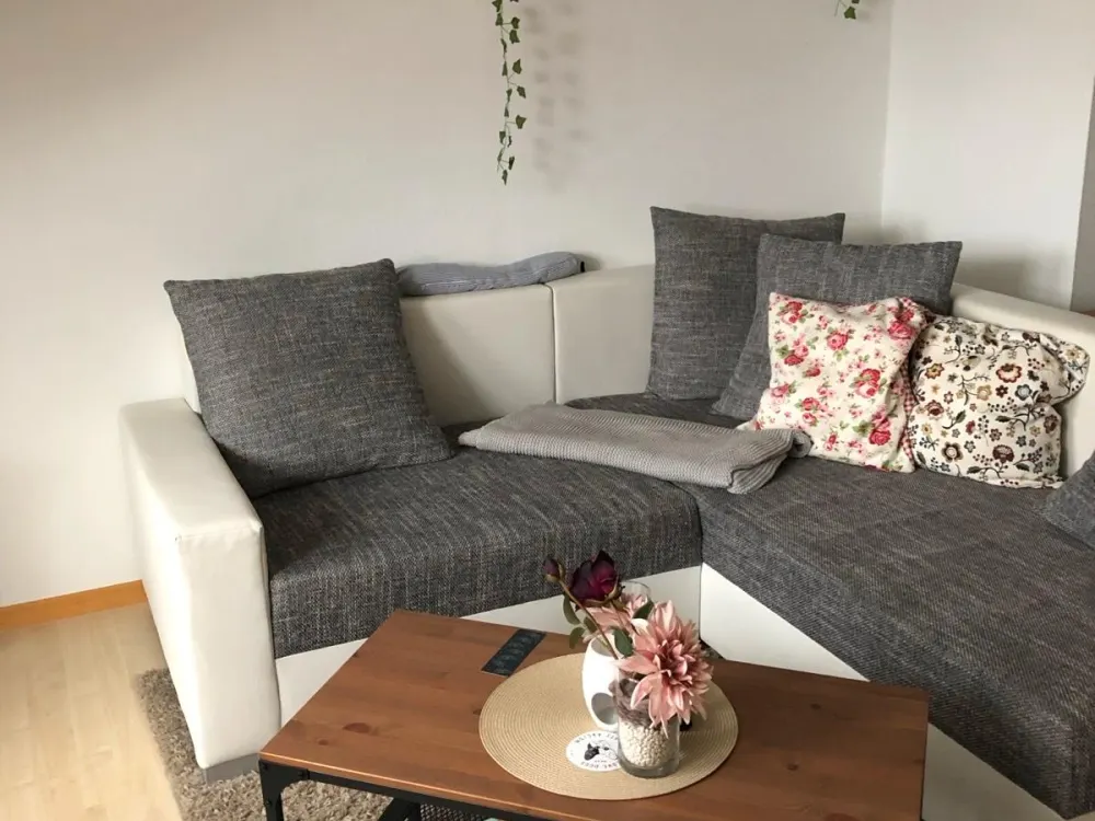 Nachmieter gesucht: 1-Raum Wohnung mit EBK, FHE nähe, ab 10/2026