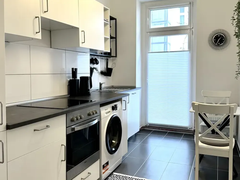Charming 2-Room Furnished Apartment in Vibrant Prenzlauer Berg