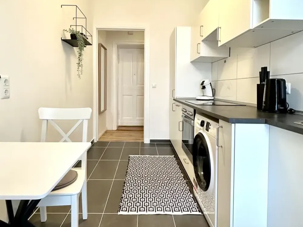 Charming 2-Room Furnished Apartment in Vibrant Prenzlauer Berg