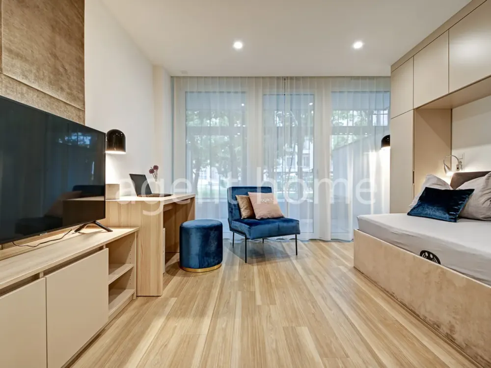FURNISHED - BEST LOCATION - Modern Business Apartment with Balcony