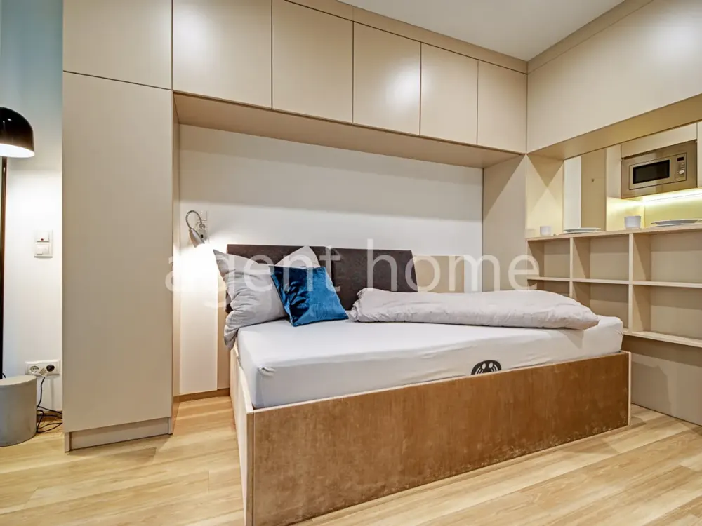 FURNISHED - BEST LOCATION - Modern Business Apartment with Balcony