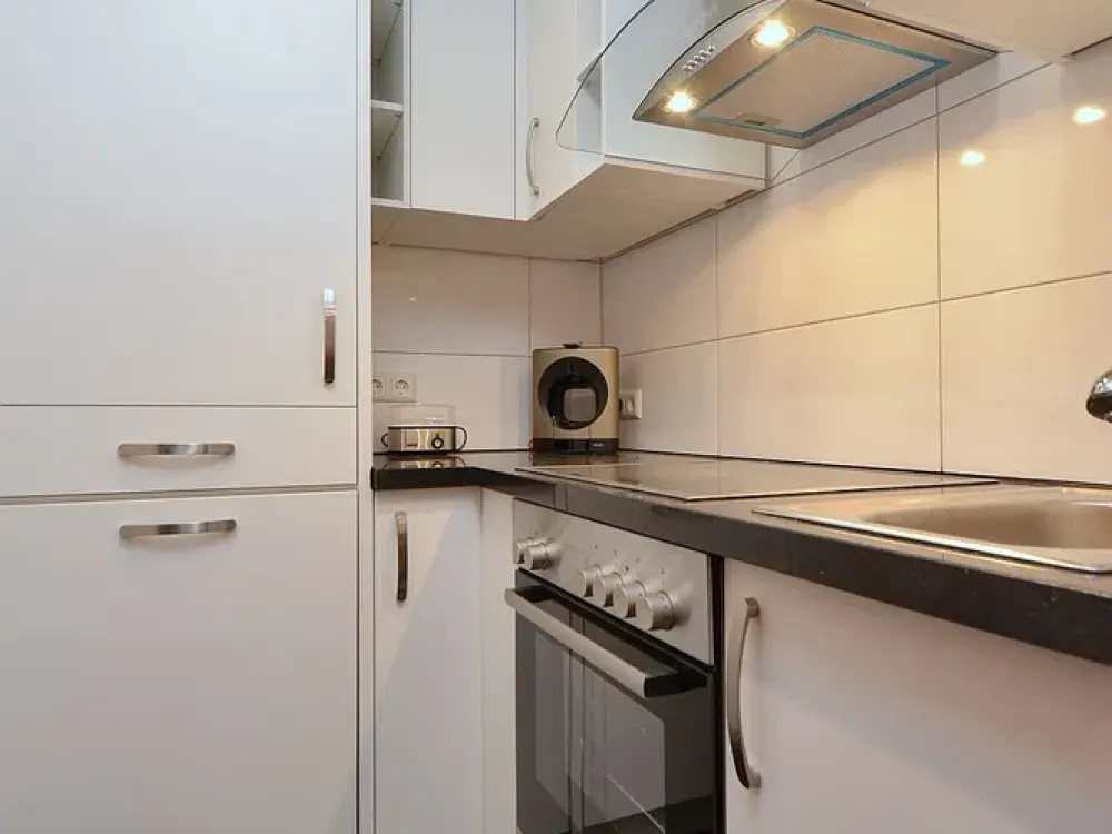 Hochwertig renovierte und möblierte Wohnung in Stuttgart Hoffeld