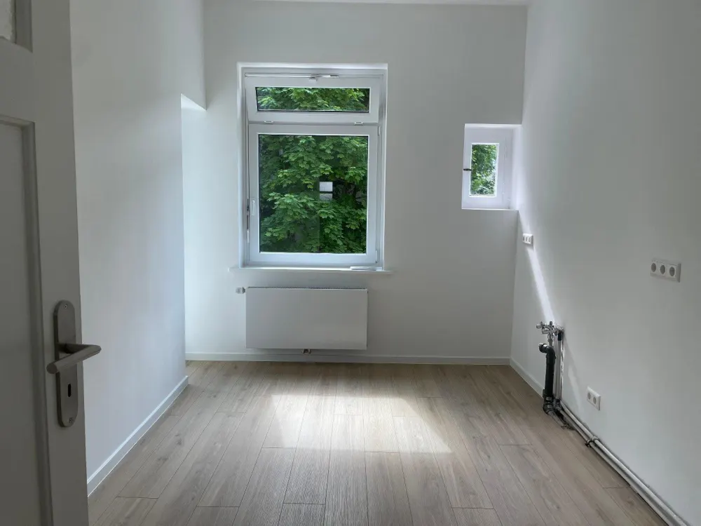 Erstbezug nach Sanierung: 3-Zimmer, Küche, Bad mit Süd/Westbalkon