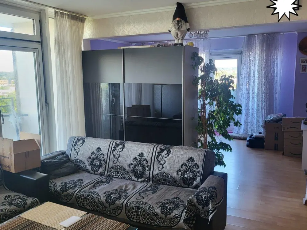 3-Zimmer-Wohnung mit Balkon & Loggia in Ratingen- West