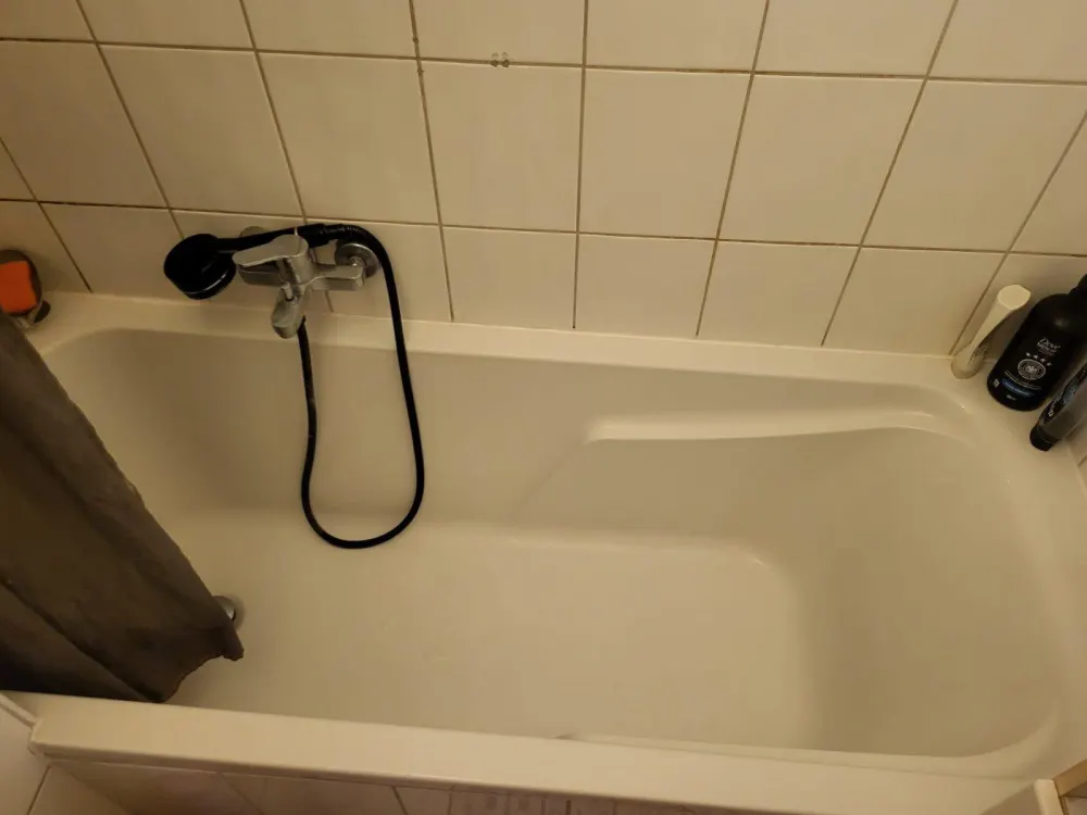 3-Zimmer-Wohnung mit Balkon & Loggia in Ratingen- West