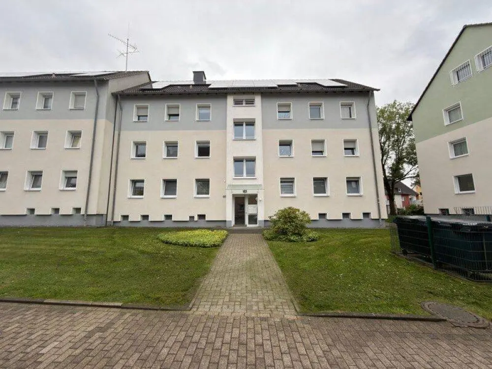 Perfekt für uns: frisch renovierte 3-Zimmer-Wohnung
