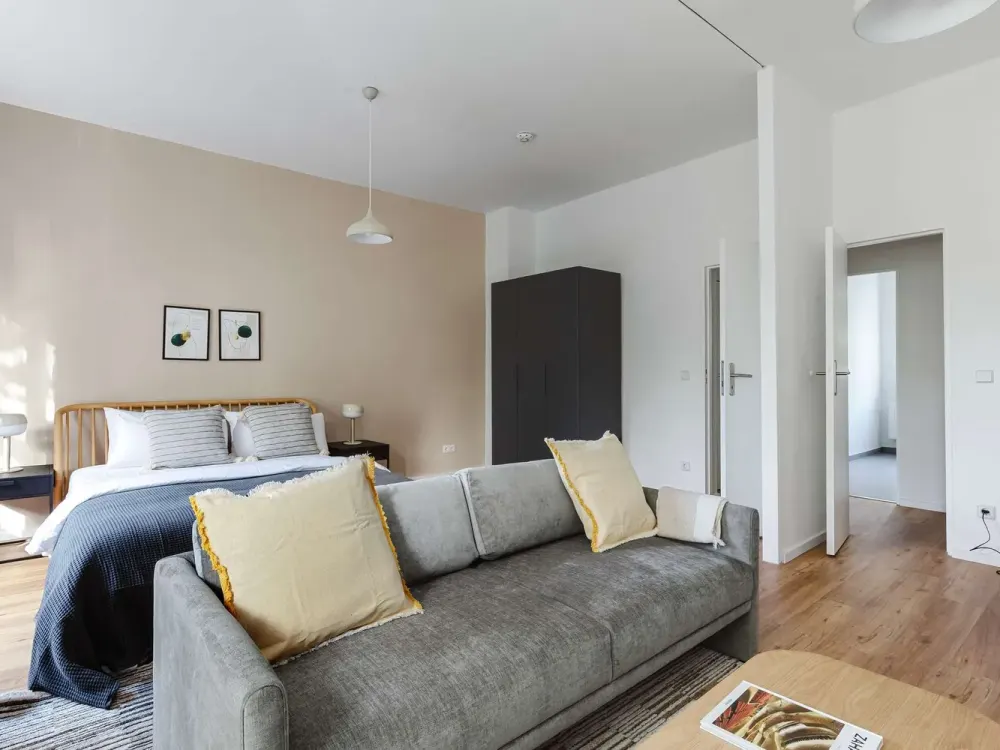 Bezaubernde 2-Zimmer Wohnung in Charlottenburg - voll möbliert