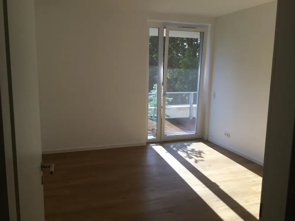 4-Room Apartment with Balcony in Neugraben-Fischbek