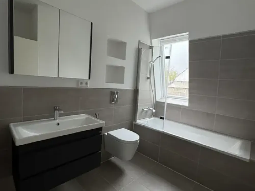 Geräumige 4,5-Zimmer Wohnung in Berlin-Buckow (Neukölln)