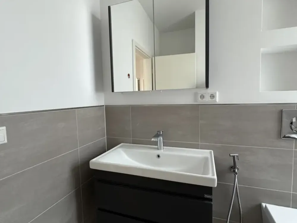 Geräumige 4,5-Zimmer Wohnung in Berlin-Buckow (Neukölln)