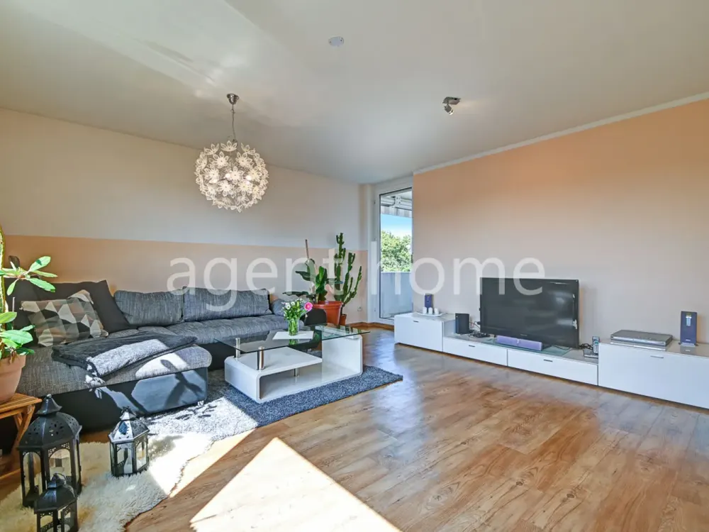 MÖBLIERT - NICE LIVING - Gemütliche Wohlfühloase mit Balkon
