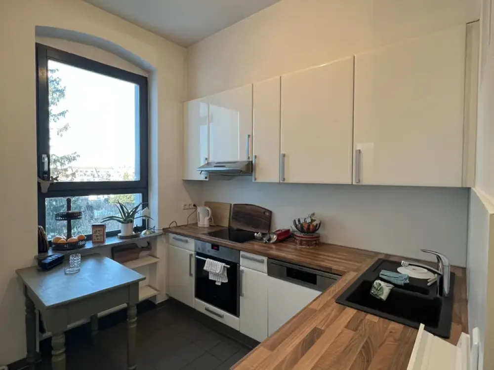 WG-Zimmer in möblierter 4er-WG in Berlin-Pankow/Room in a furnished 4-person shared flat in Pankow