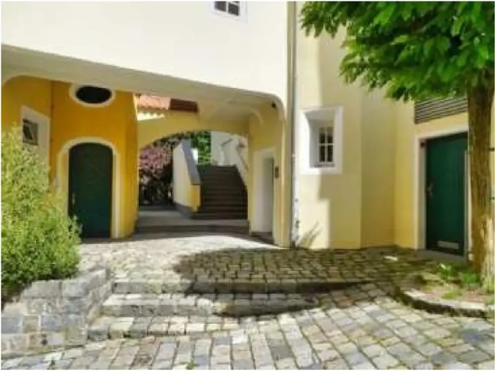 Wohnen mit Charakter: 3-Zimmer-Wohnung in Erolzheim