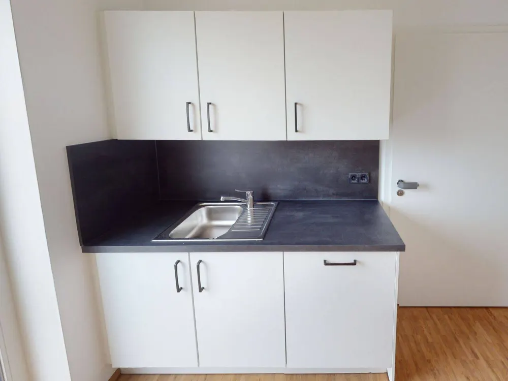 Großzügige, barrierefreie 2-Zimmer-Wohnung mit Tageslichtbad und Einbauküche