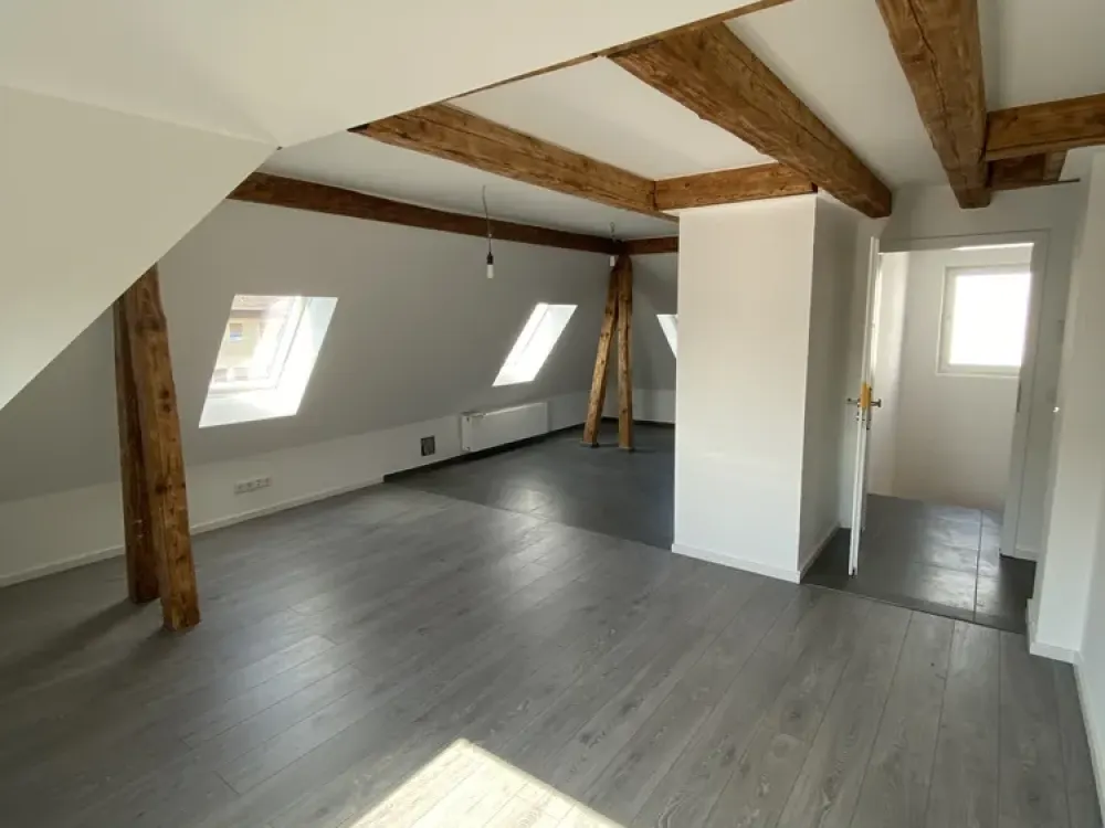 Zentralgelegene Wohnung mit neuwertiger Einbauküche