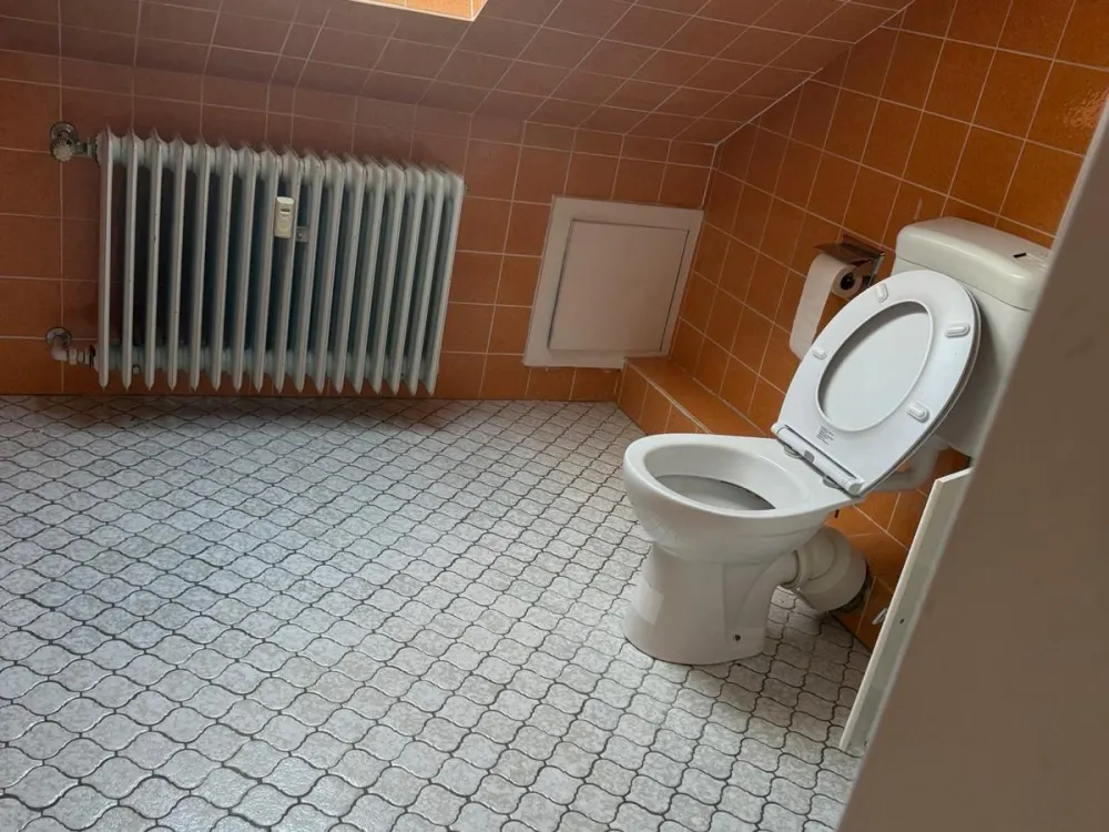 nachmieter für 3 zi DG Wohnung Jobcenter möglich