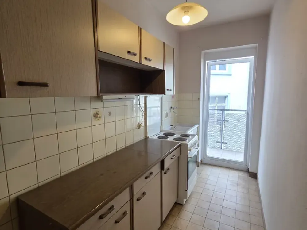 Sachsenhausen: 2-Zimmer-Wohnung mit Balkon