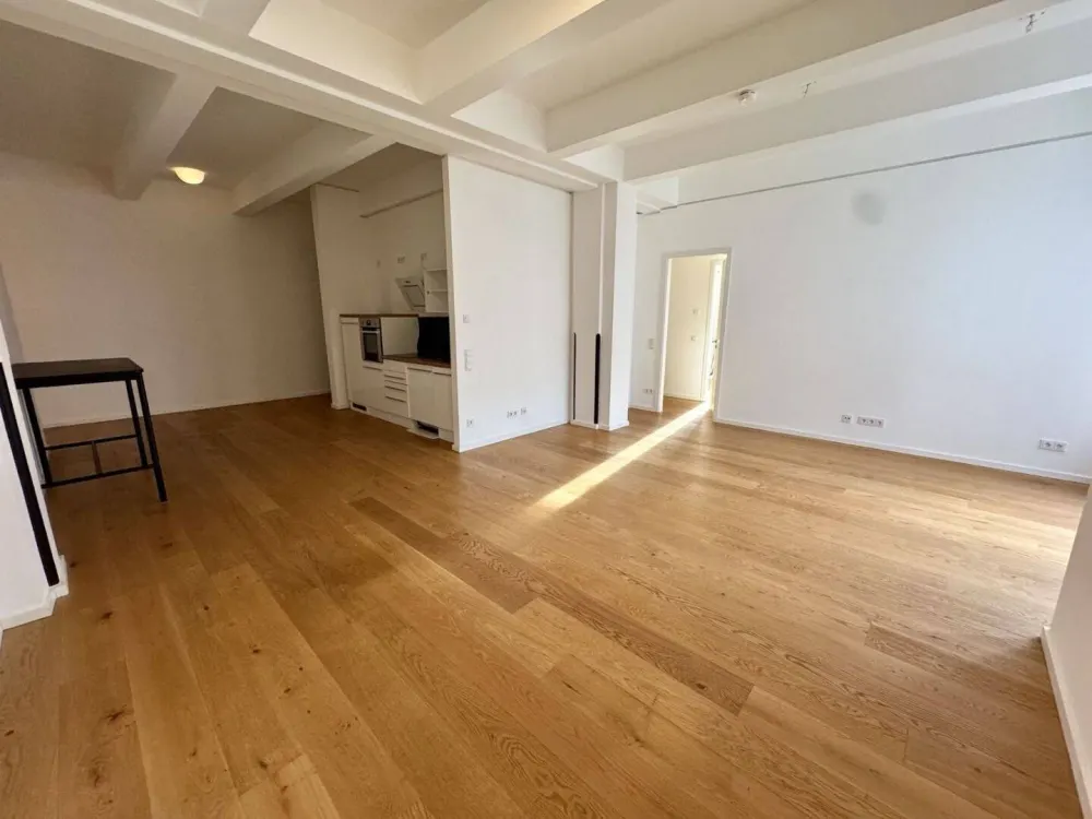 moderne 3 Zimmer Wohnung mit EBK in der Goethestraße