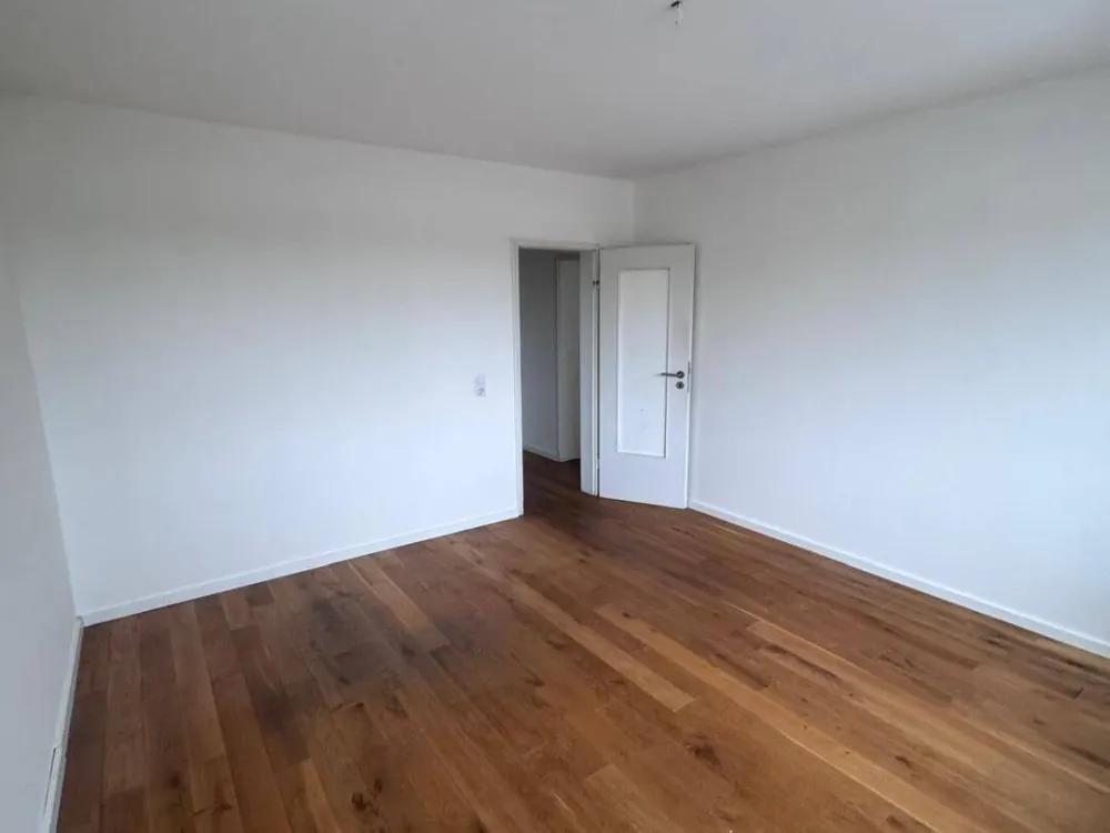 3-Zimmer Wohnung mit Einbauküche in Köln-Longerich + Stellplatz